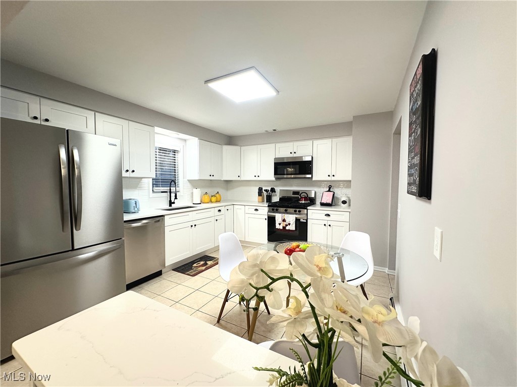 Ely Tr - Residential