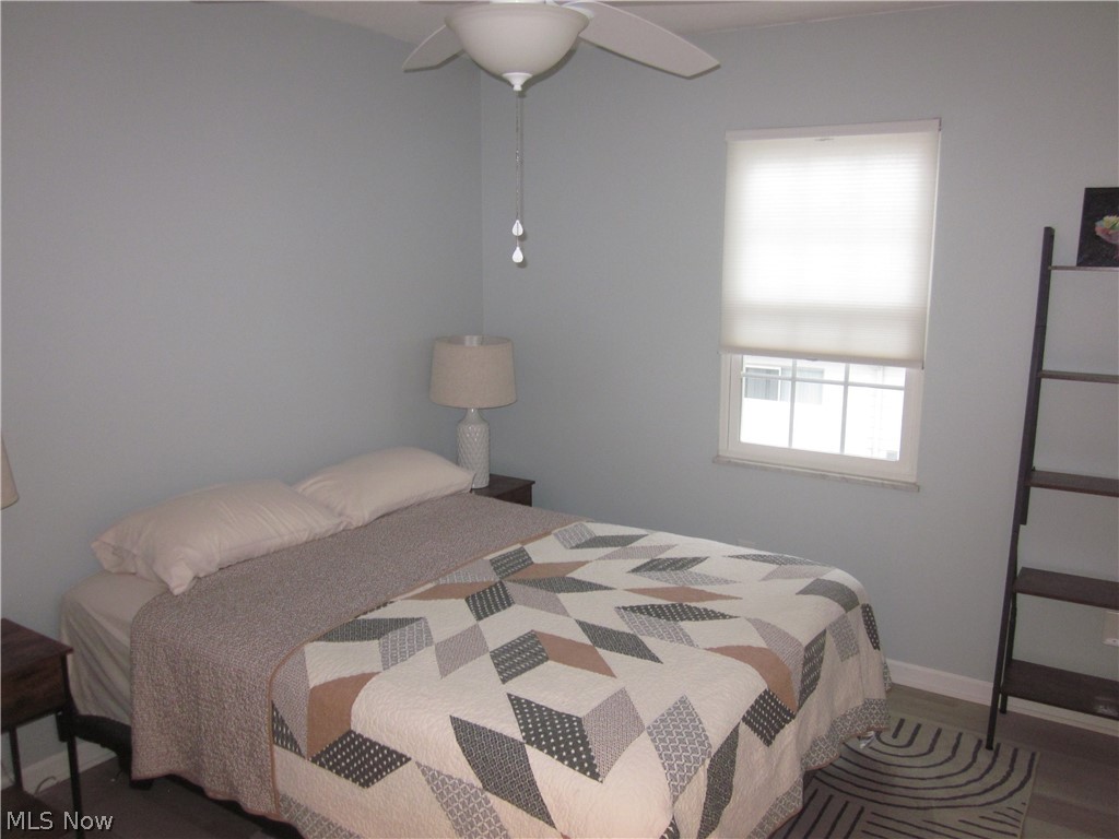 Second Cornerstone Square Twnh - Residential