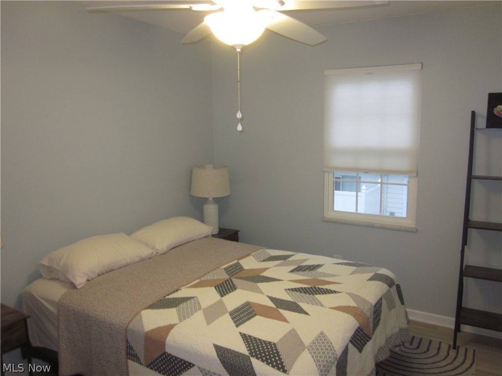 Second Cornerstone Square Twnh - Residential