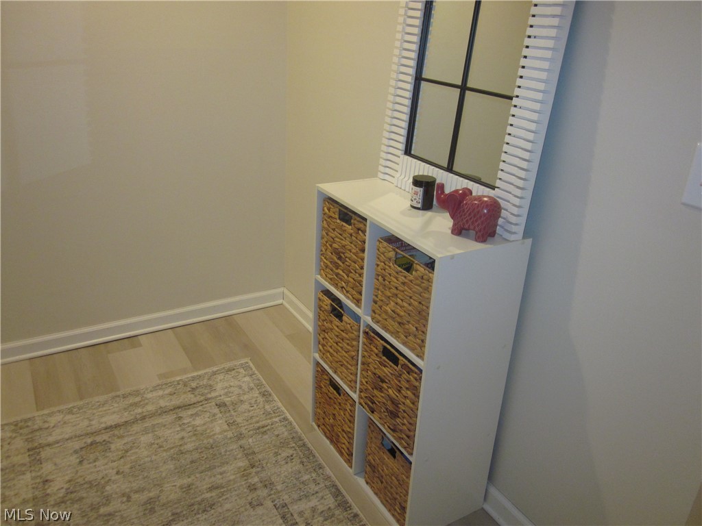 Second Cornerstone Square Twnh - Residential