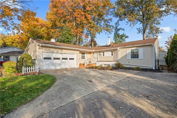 222 COLGATE AVE, ELYRIA, OH 44035 - Image 2ae96be7a1f38dac578b80dea4a2aa26/2714332402