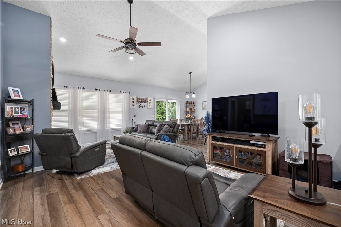 109 W Spring Drive