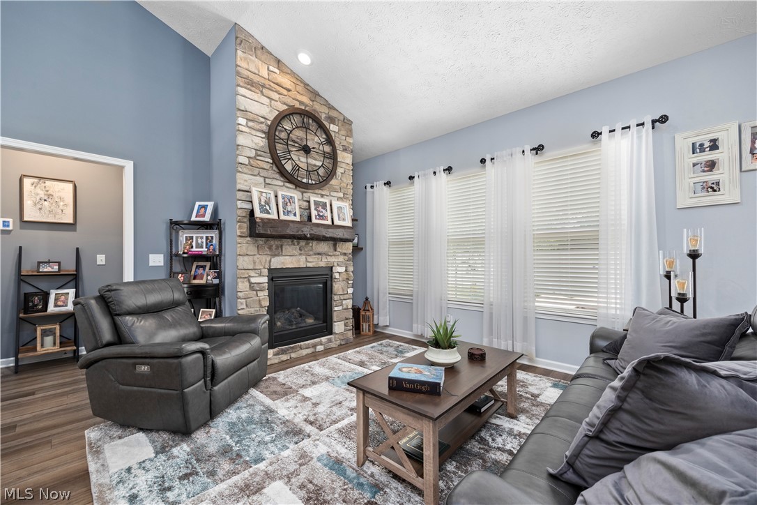 109 W Spring Drive