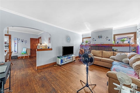 Tiny photo for 3191 W 92nd Street, Cleveland, OH 44102 (MLS # 5254873)