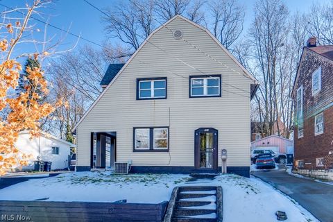 561 Melrose Street Akron OH 44305