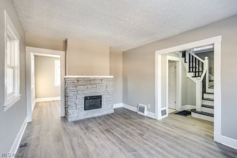 Tiny photo for 561 Melrose Street, Akron, OH 44305 (MLS # 5188036)