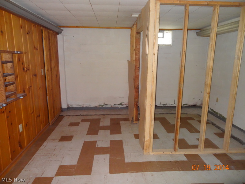 Lynn Acres - Residential