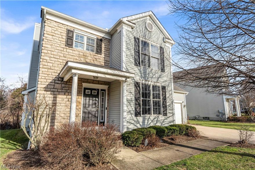 4865 Highland Place Ct, Richmond Heights - Spacious 3 bed 2.5 bath single family home! //

$2050 rent / $2050 deposit // 
$49 application fee per adult //
1-2 pets OK with approved PetScreening and PetFee.(Some breed restrictions apply per HUD guidelines). //
NO SMOKING // 
1 time $169 non-refundable set up fee paid at lease signing //

$30/month required resident benefit package; can include personal property/liability insurance for an additional $5/month for $35/month total.  //

All applicants are required to fill out a PetScreening application, found on our website directly on the application before being processed. Even if you have NO pets - this application must be filled out. One time, non-refundable pet fee of $200-500 per animal applies to all pets & must be paid prior to or when you pay your first month rent. (No fee for qualified assistance animals). //

Our application is processed through secure site: Findigs, and they require ID and income verification. Without this, your application will not be processed. They offer 24/7 chat support on their application directly if you have any questions. //

BEDROOMS: 3 //
BATHROOMS: 2.5 //
APPLIANCES PROVIDED: Fridge, stove, microwave, dishwasher, and washer //
UTILITIES / RESIDENT RESPONSIBILITY: Residents are responsible for all utilities including: water/sewer/trash, gas & electric and are responsible to maintain lawn care, maintenance & snow removal. //

Serious inquiries only.