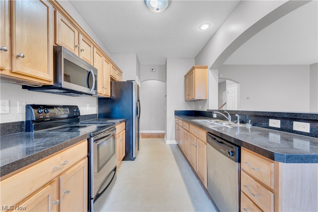 Highland Place - Residential Lease