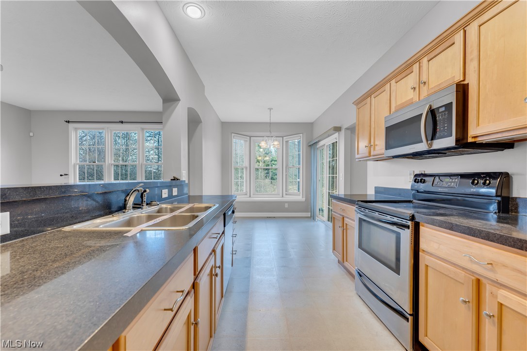 Highland Place - Residential Lease