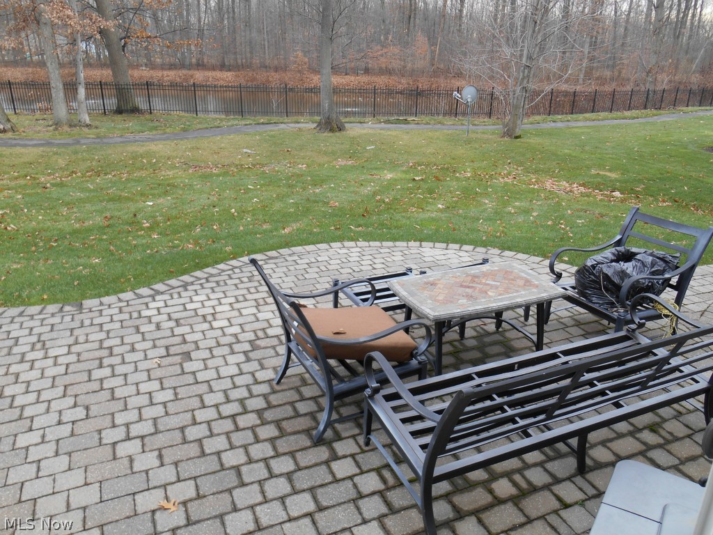 Glens 01 - Residential Lease