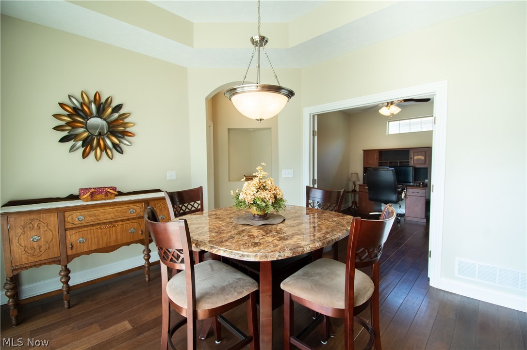 Quarry Lks/Amherst Condo Ph 8 - Residential