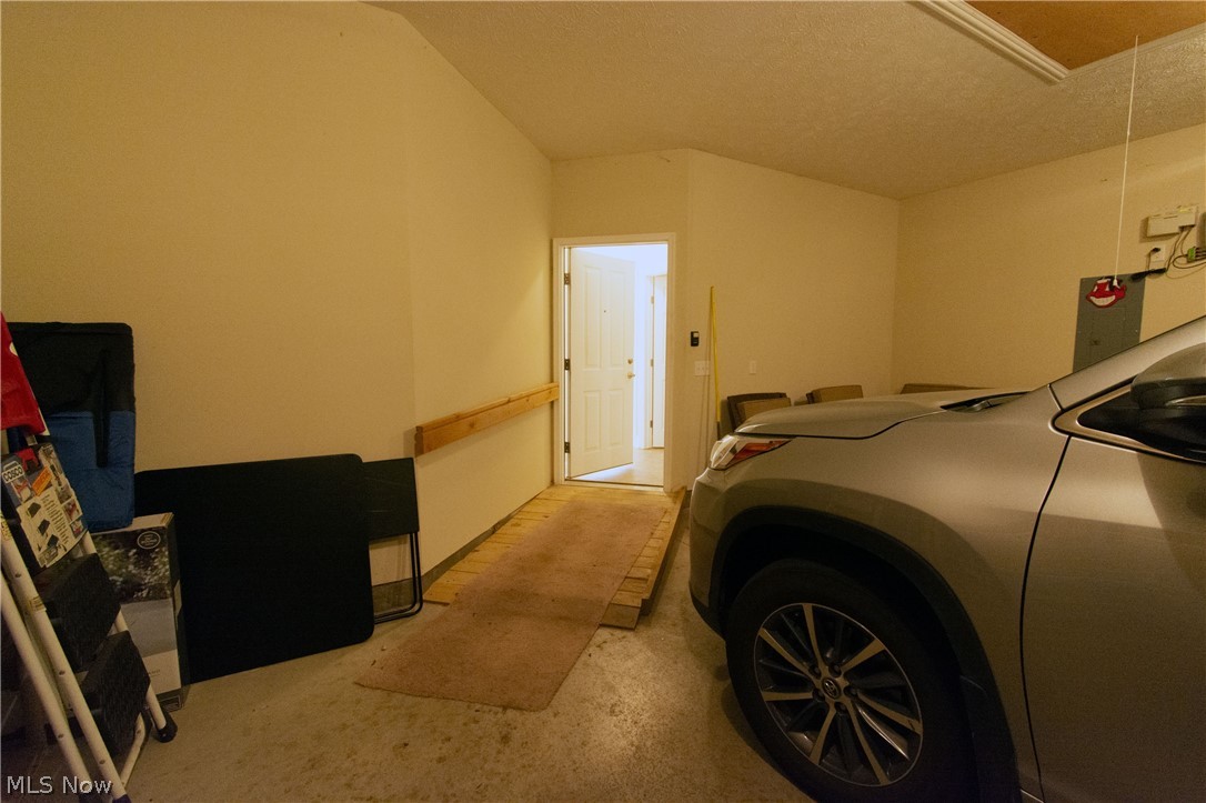 Quarry Lks/Amherst Condo Ph 8 - Residential