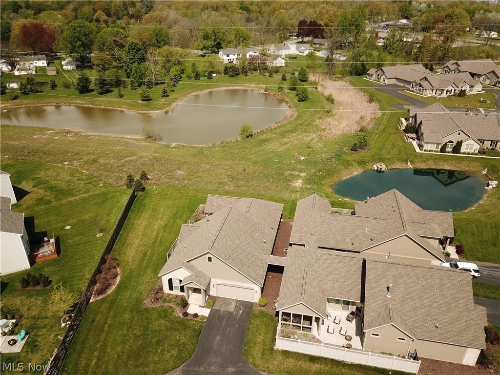 Quarry Lks/Amherst Condo Ph 8 - Residential