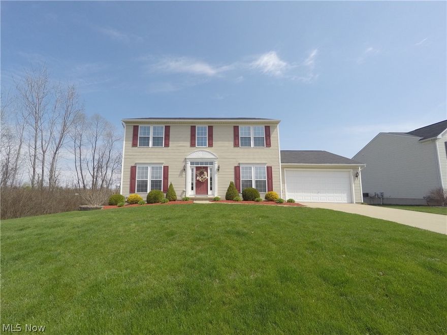 Beautiful 3 bedroom, 2.5 bath home located in a desirable neighborhood. Spacious kitchen offers an island, eat in kitchen and open floor plan to the living room with gas fireplace. Front living room could also be used as an office. Formal dining room off the kitchen. 2 large bedrooms with ample closet space. Huge master bedroom with a large walk in closet and master bath with tub/shower and dual vanity. Enjoy the private back yard from the wood deck. Convenient location to shopping and highways.