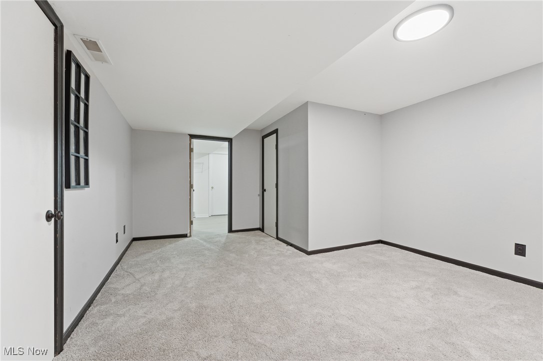 Village/Hartville - Residential