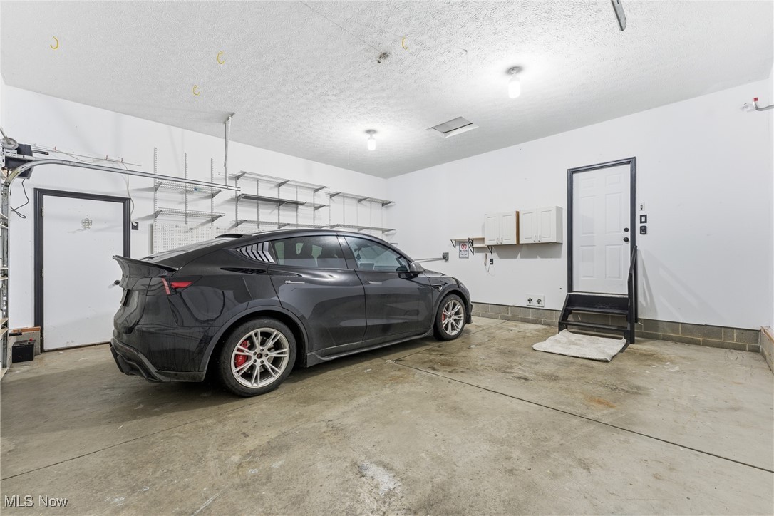 Village/Hartville - Residential