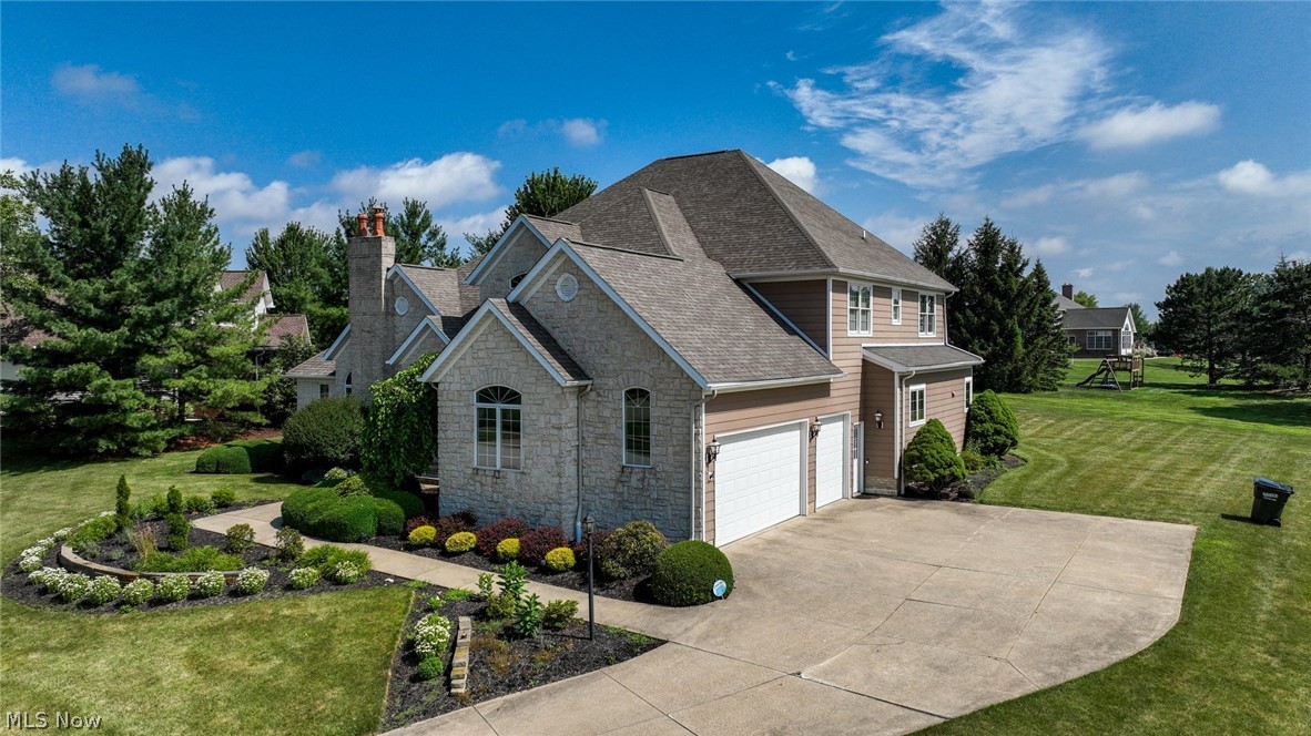 4375 Lakeview Glen Drive