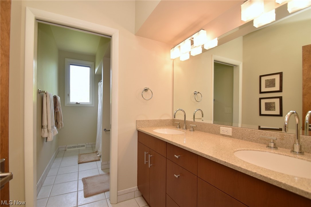 Chagrin Valley Trail - Residential