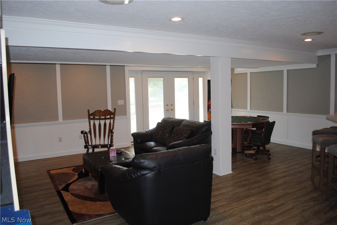 High Point 06 - Residential