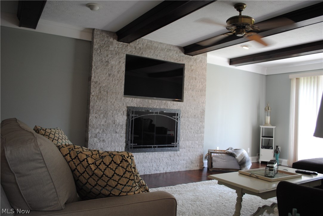 High Point 06 - Residential