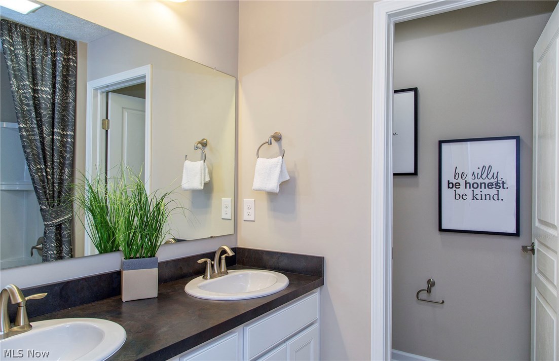 Baker's Glen - Residential