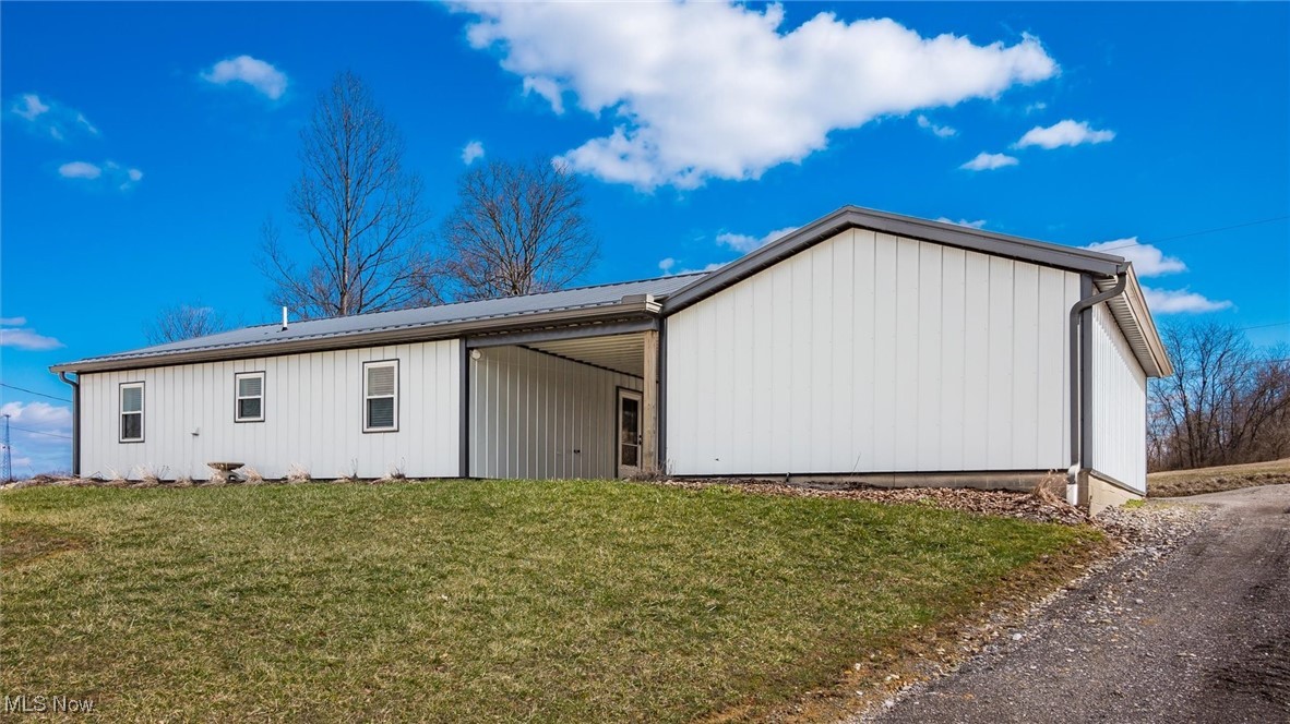 3025 Shaw Road, Zanesville, Ohio image 25
