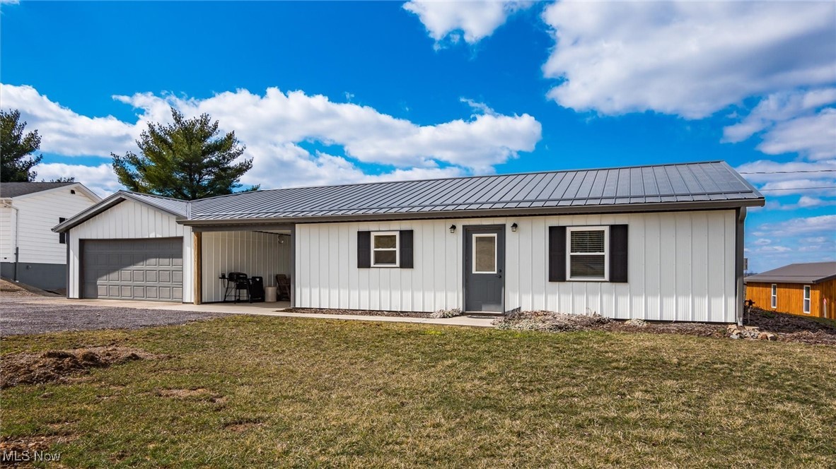 3025 Shaw Road, Zanesville, Ohio image 3