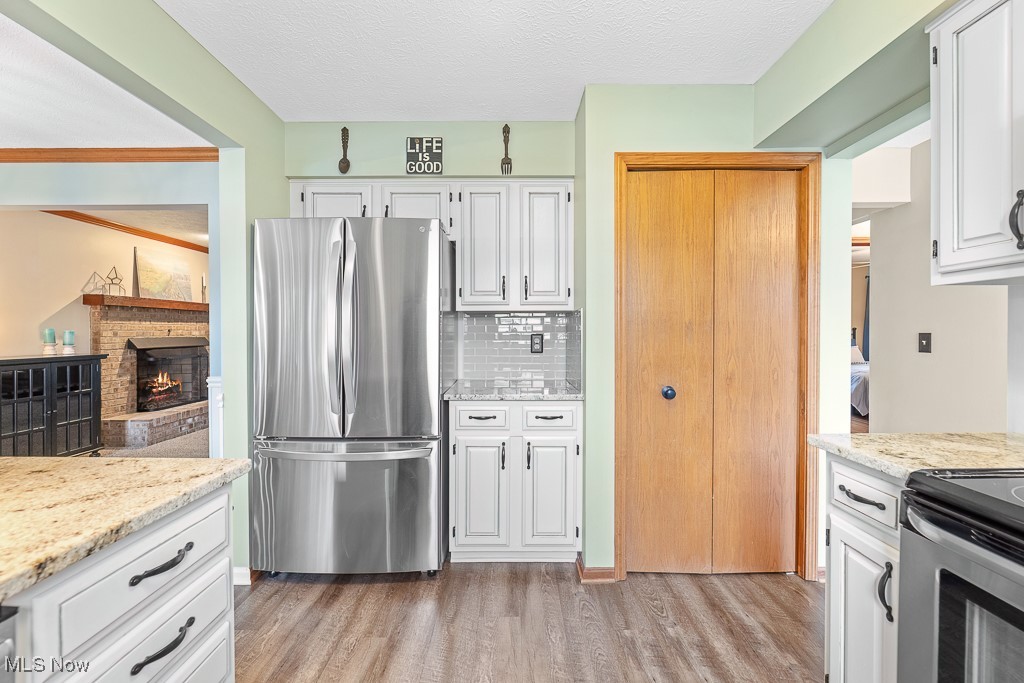 7000 Ravenswood Drive, Parma, Ohio image 11
