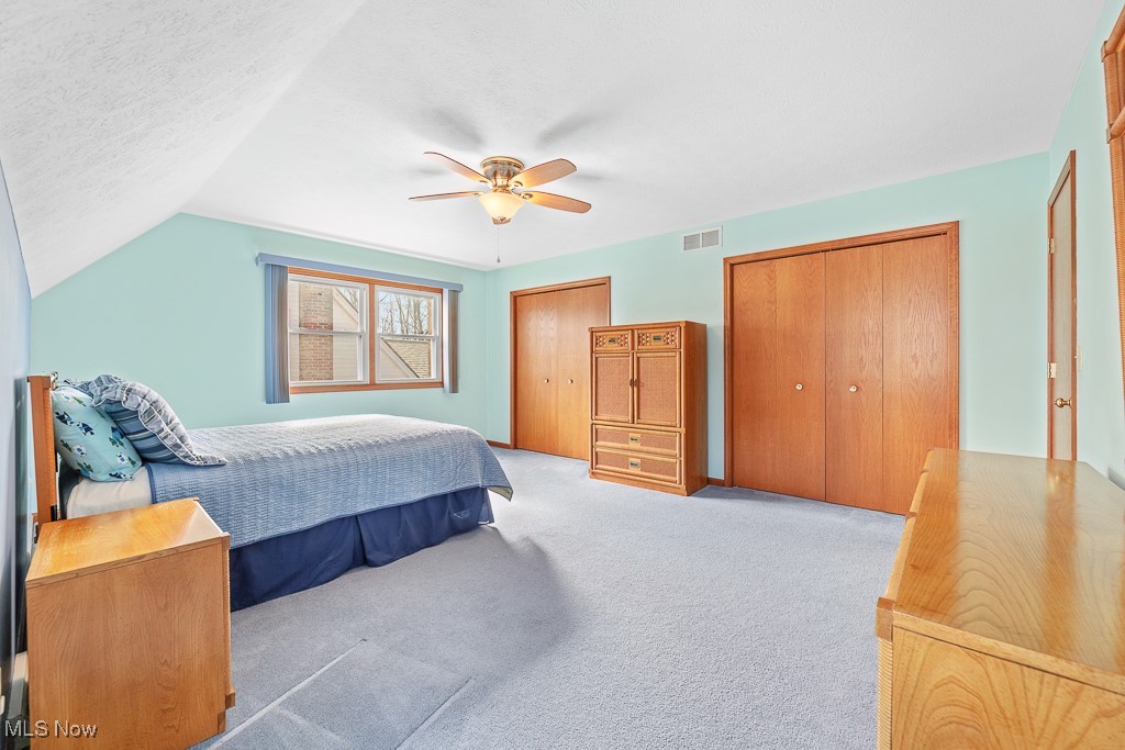 7000 Ravenswood Drive, Parma, Ohio image 29
