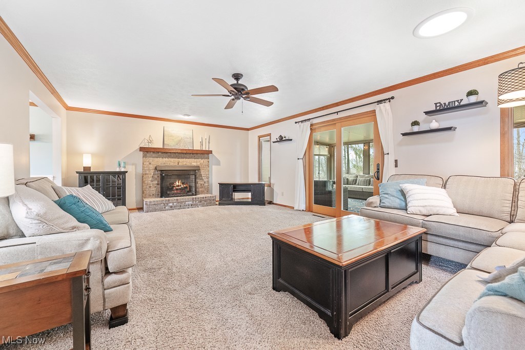 7000 Ravenswood Drive, Parma, Ohio image 3