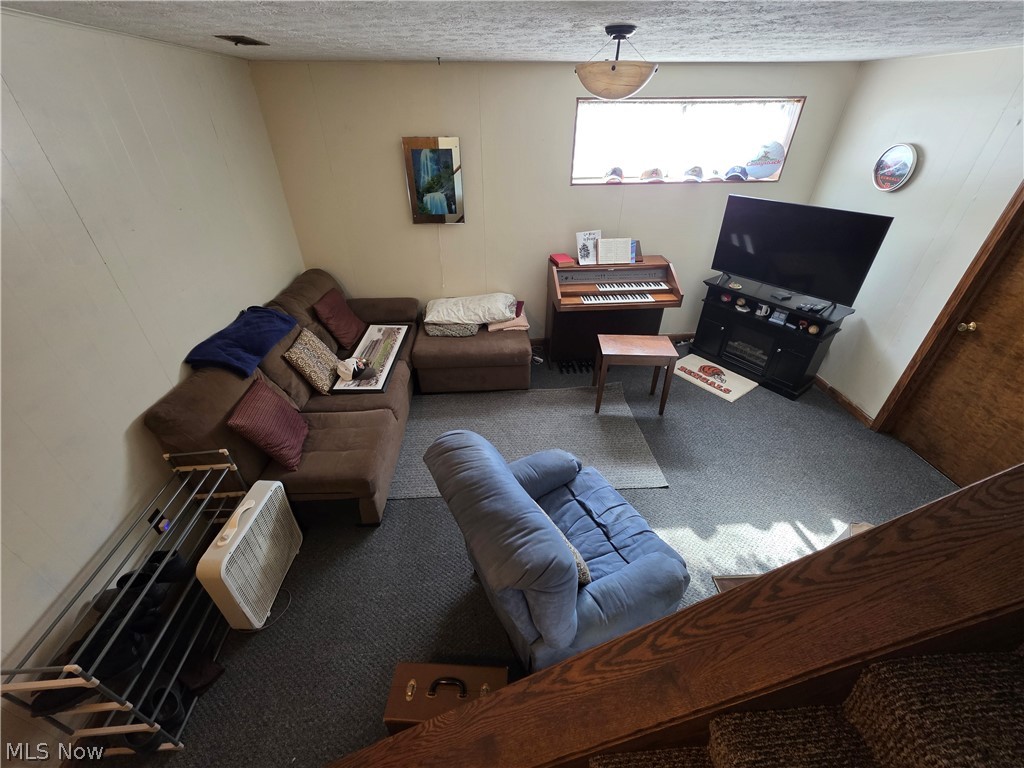 Silver Lake Little Farms - Residential Income