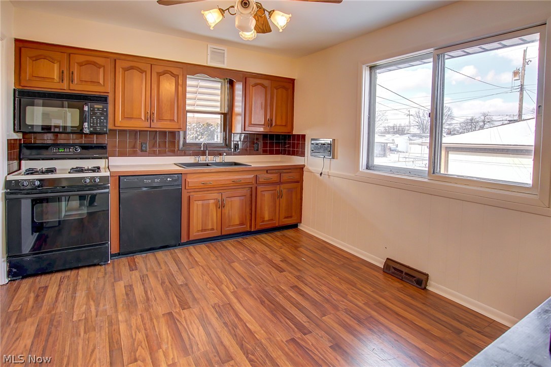 Alex Fodo Realty Cos Sub 12 - Residential