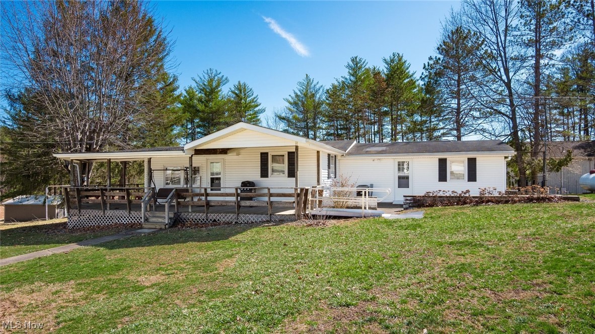 25833 Lashley Rd, Quaker City, Ohio image 2