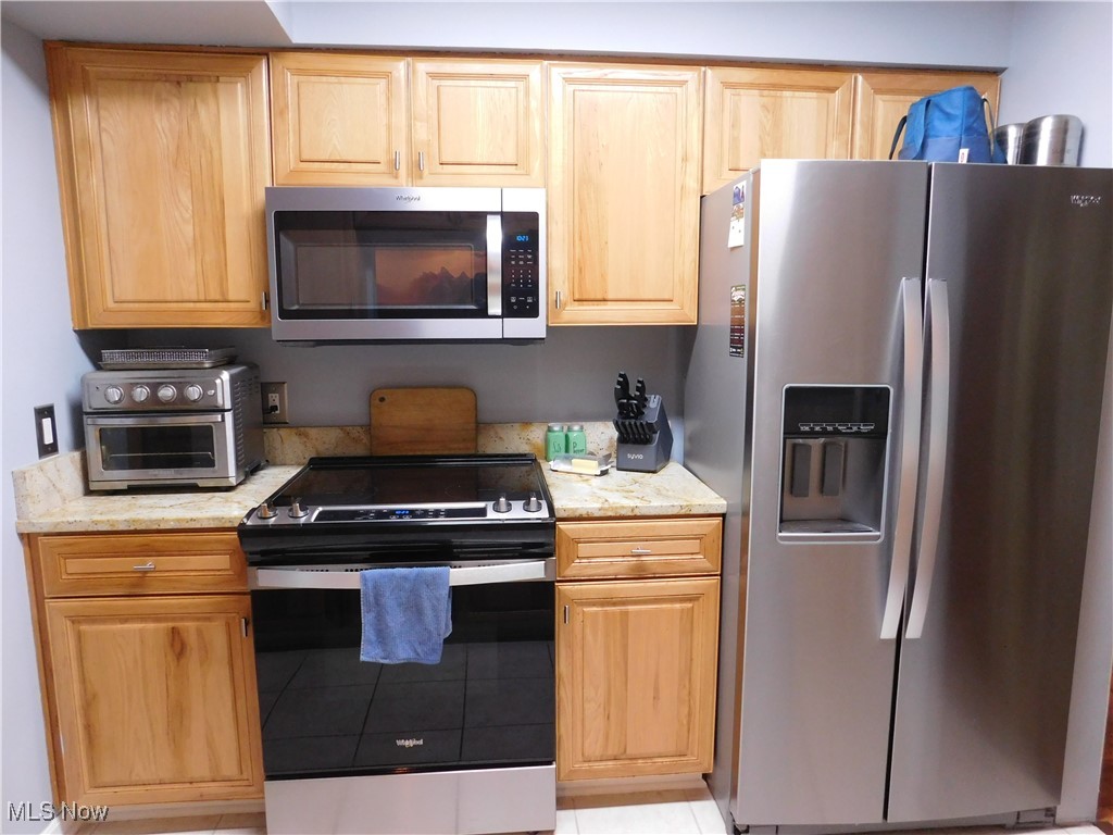 Hampton Woods - Residential