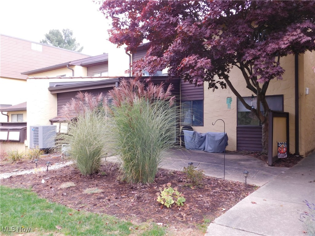 Hampton Woods - Residential