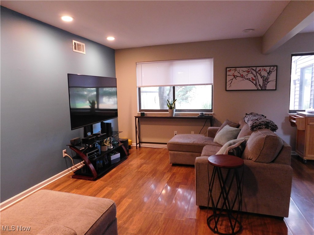 Hampton Woods - Residential