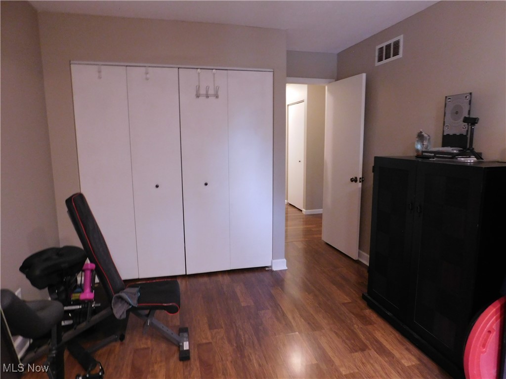 Hampton Woods - Residential