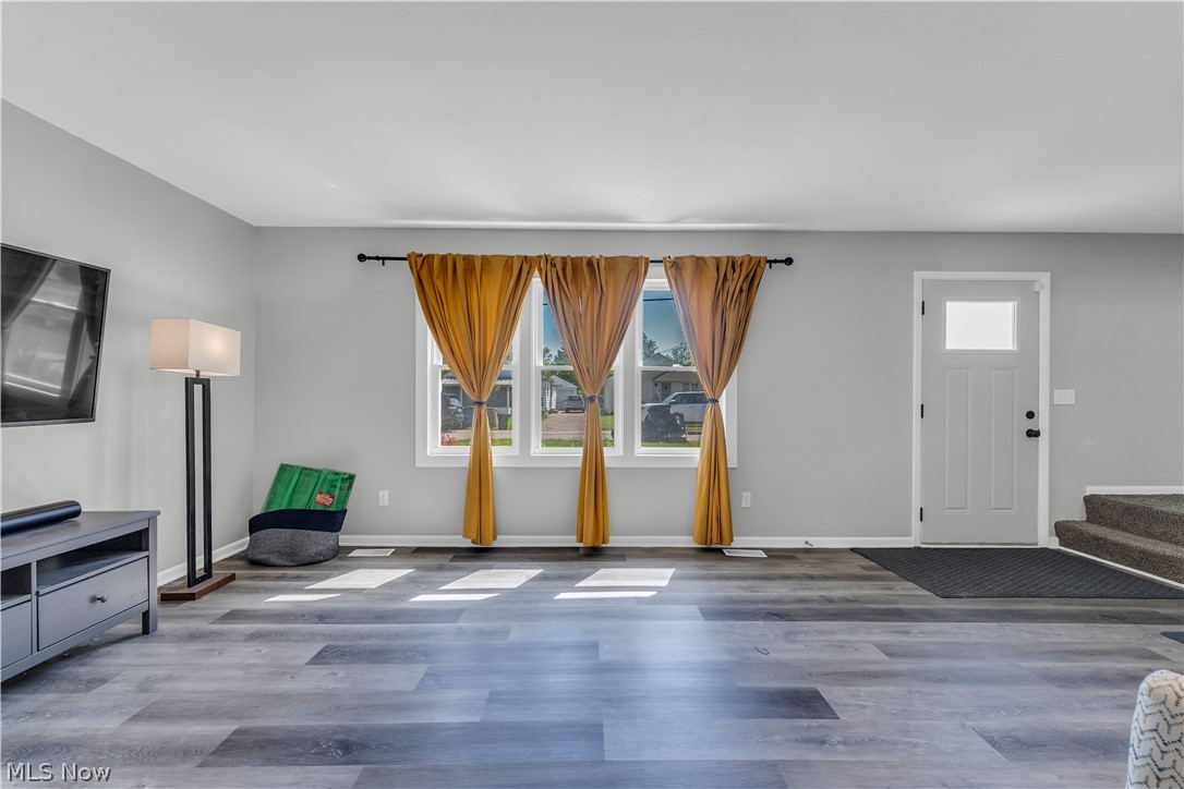 E J Dickeys Third Surv - Residential