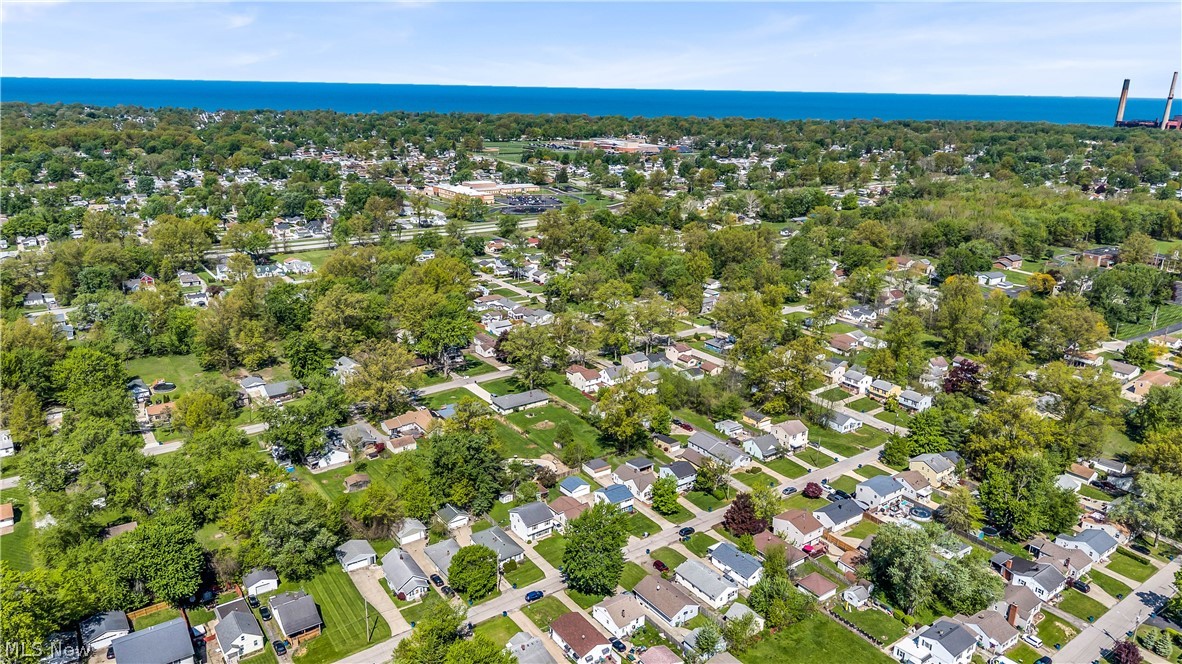 E J Dickeys Third Surv - Residential