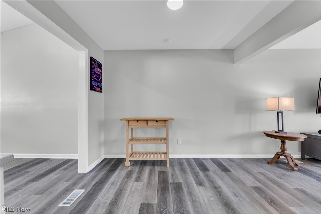 E J Dickeys Third Surv - Residential