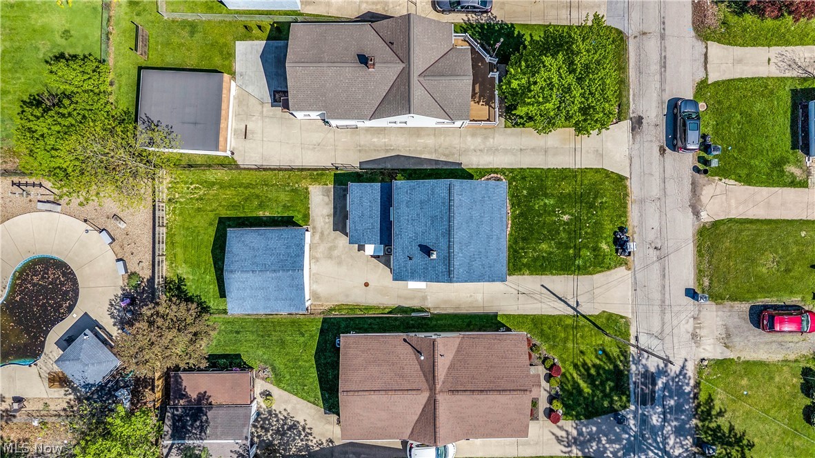 E J Dickeys Third Surv - Residential