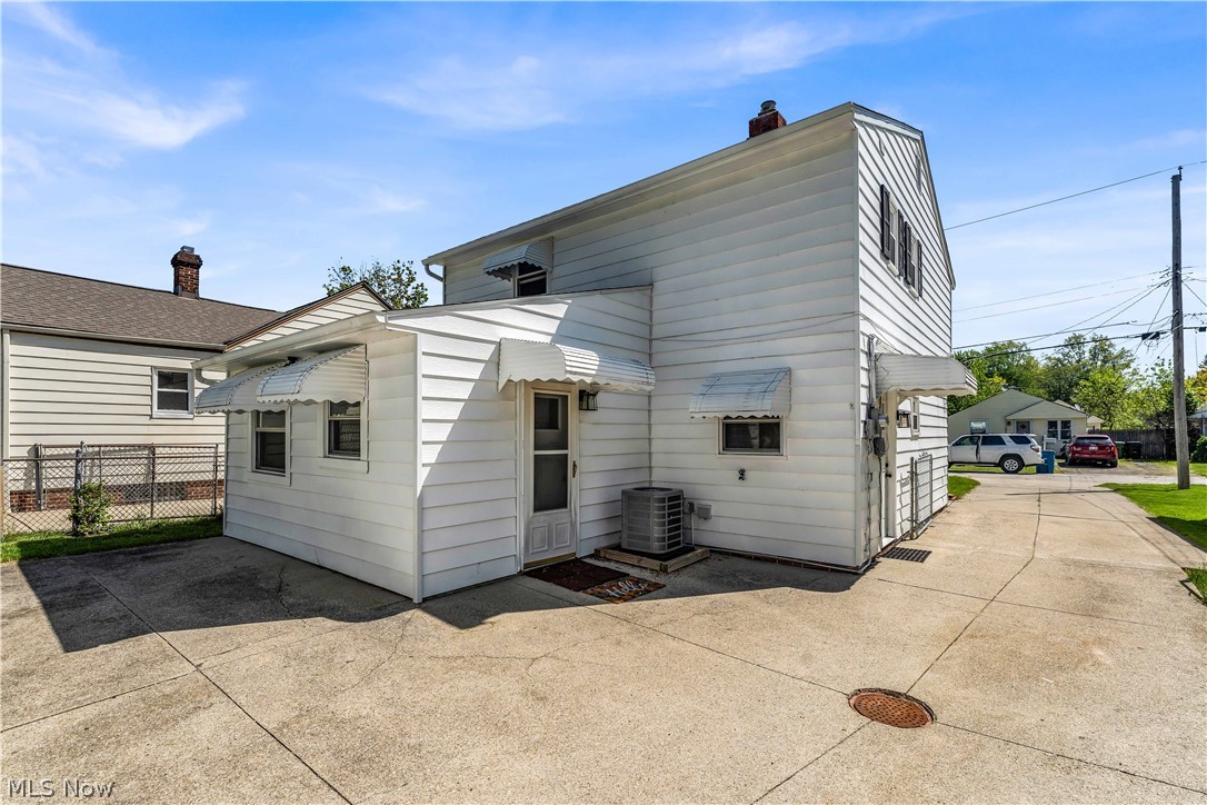 E J Dickeys Third Surv - Residential