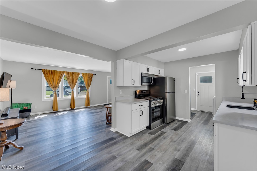 E J Dickeys Third Surv - Residential
