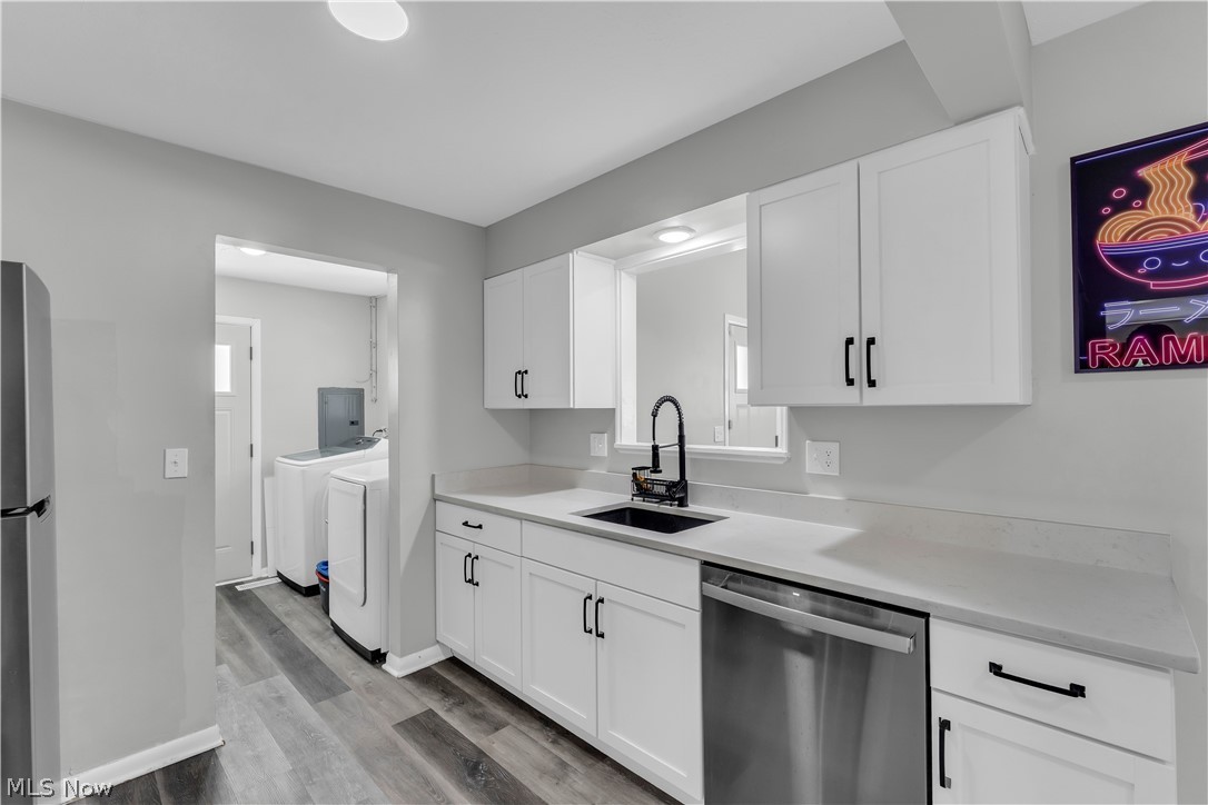 E J Dickeys Third Surv - Residential
