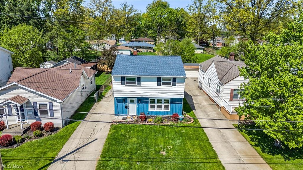 Photo of 1248 E 359th Street, Eastlake, OH 44095 (MLS # 5207360)