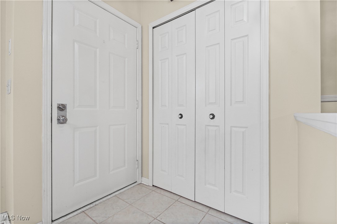 5279 Creekside Boulevard V43