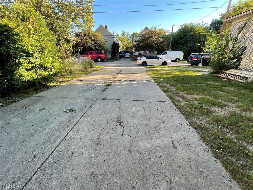 J M Hoyts Sub - Residential