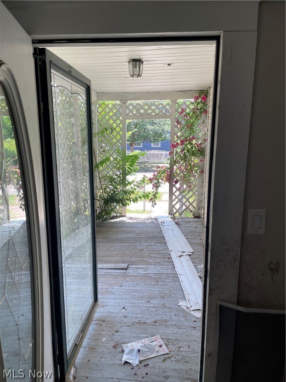 J M Hoyts Sub - Residential