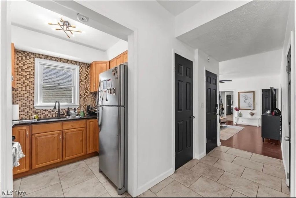 Photo of 3915 John Avenue, Cleveland, OH 44113 (MLS # 5184234)